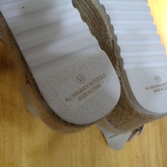 AWS Wedge Sz 11 NWOT - Picture 2 of 8